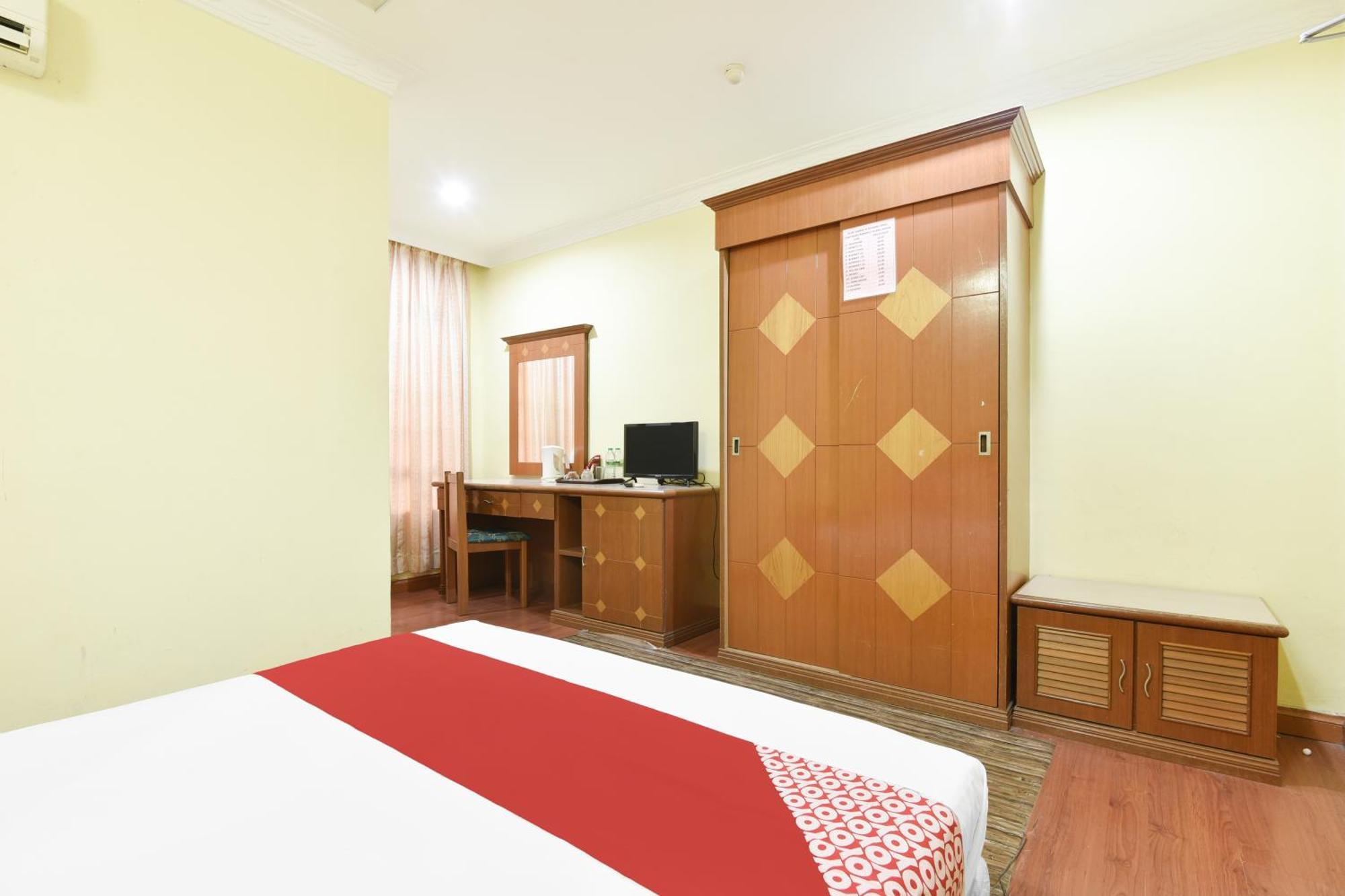 Hotel O Kota Bharu Near War Museum Formerly Azam Hotel Esterno foto